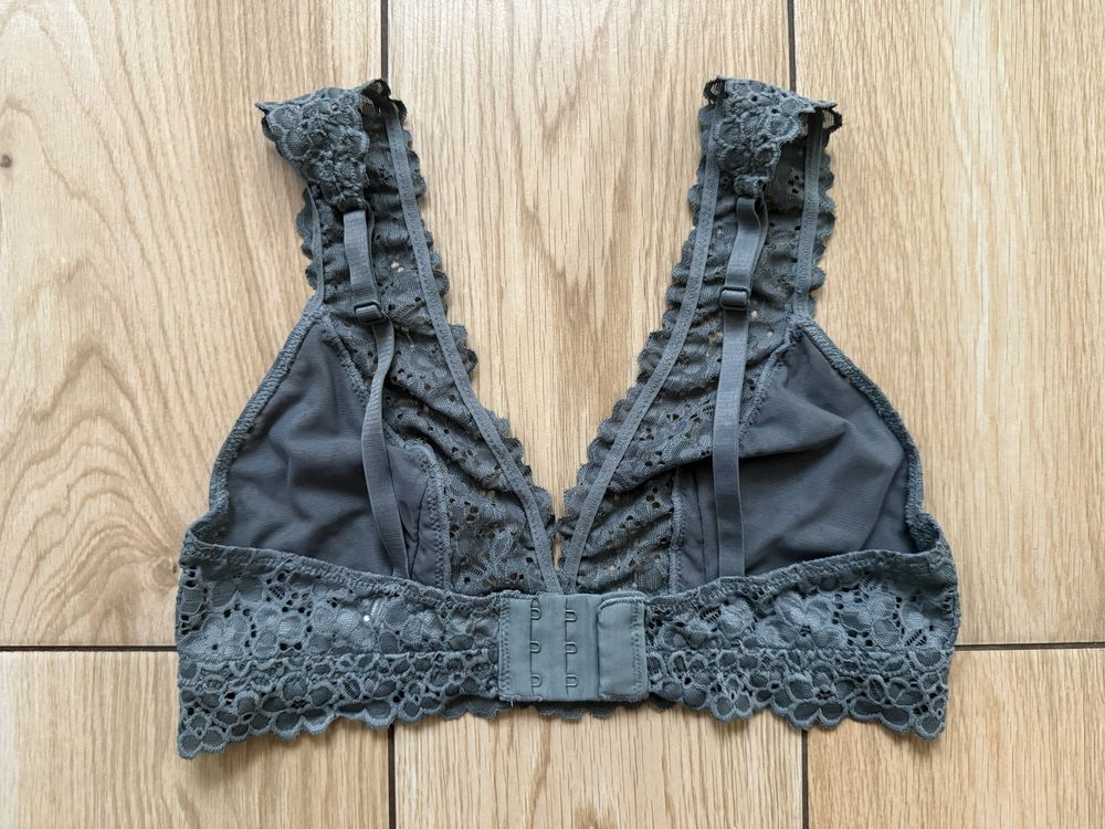 Miekki koronkowy biustonosz H&M M