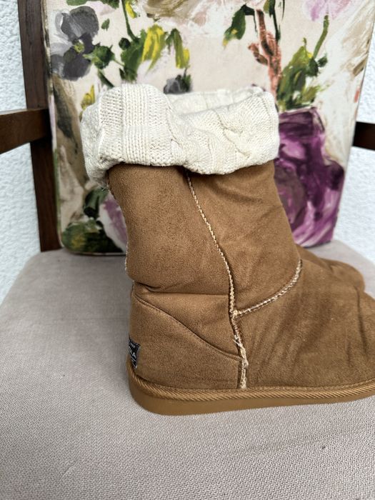 Botas bege novas