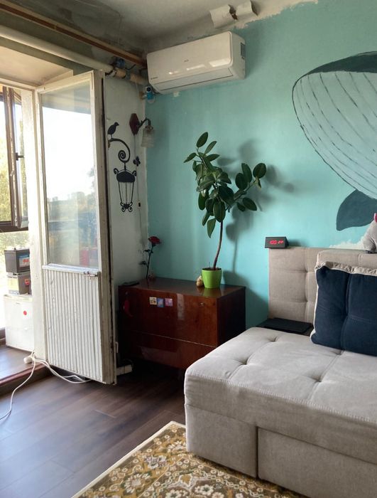 Продається 1кім. квартира на Науки (Гагаріна) біля парку. Торг.