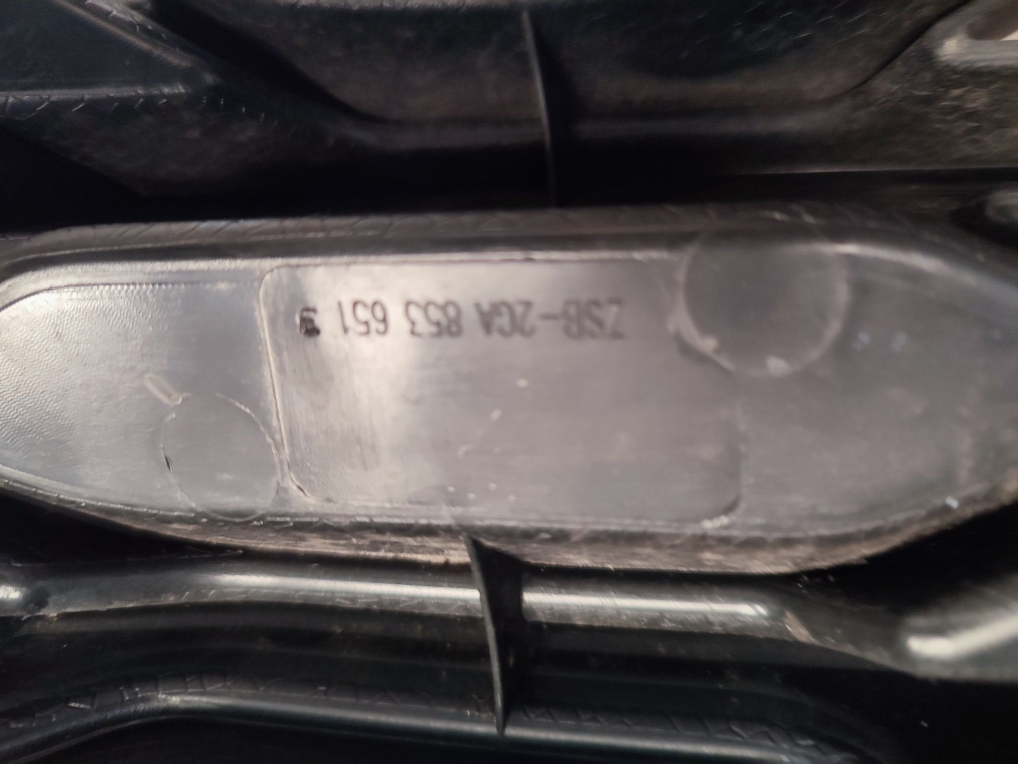 Grill Atrapa VW T-Roc 2GA 17r-22r Oryginał