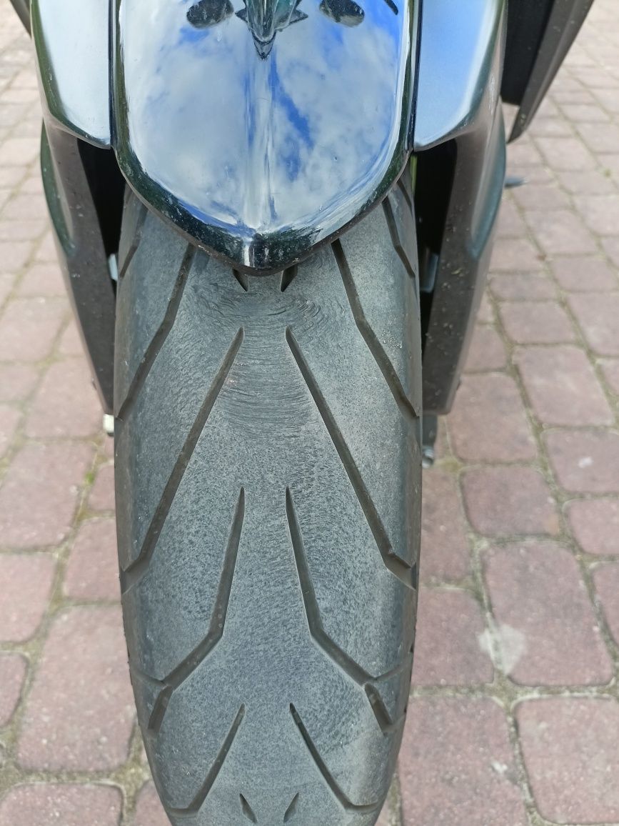 Suzuki b-king motocykl