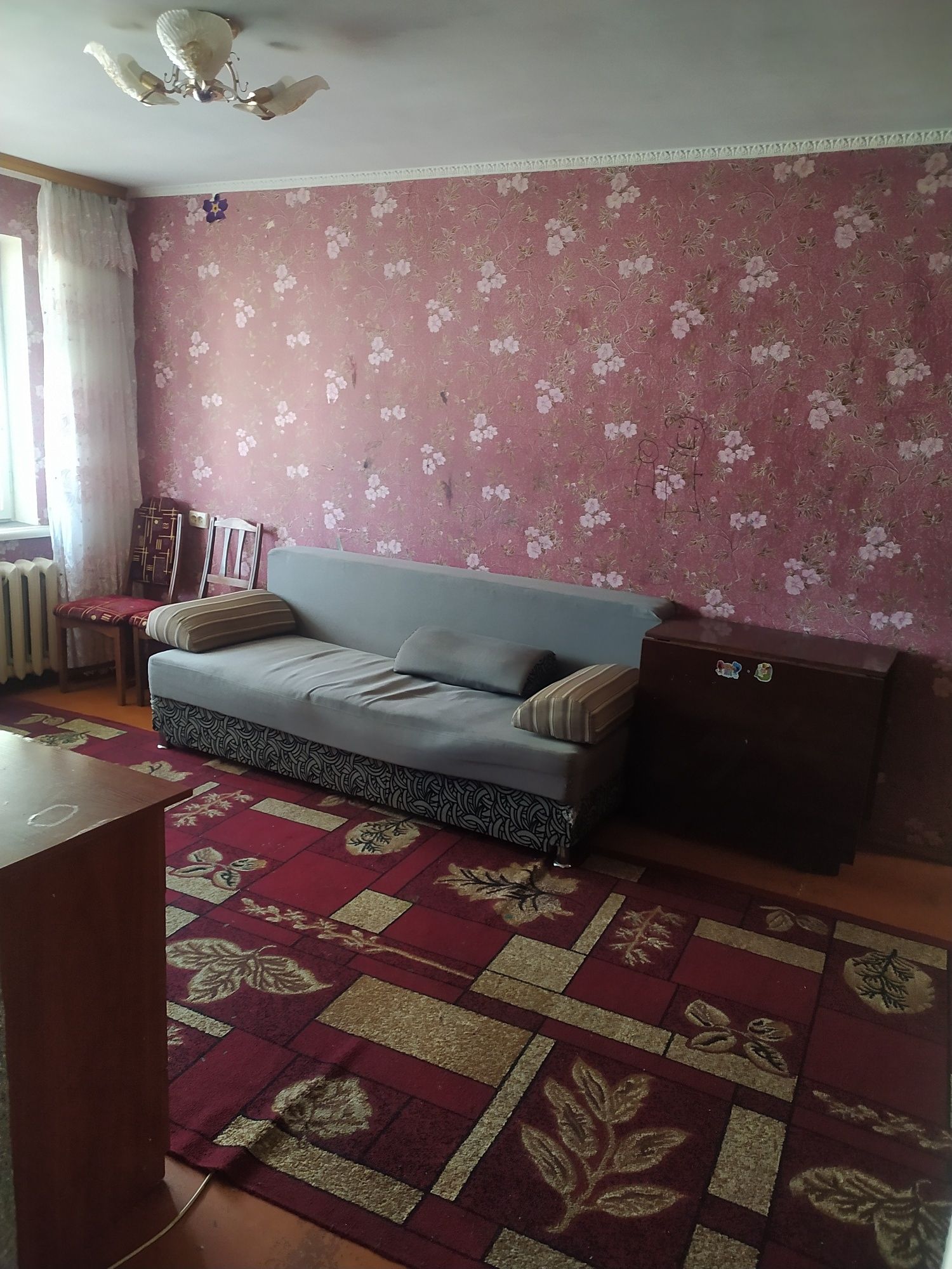 Київська 73,район "Глобал",2-х кімнатна,можна на 1 місяць.