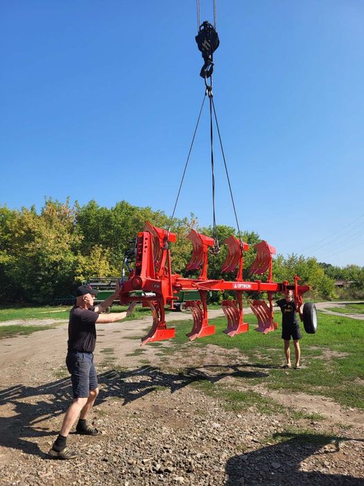 Плуг оборотний навісний Оптикон  «МАСТЕР  А3»  3 корпусний з передплуж