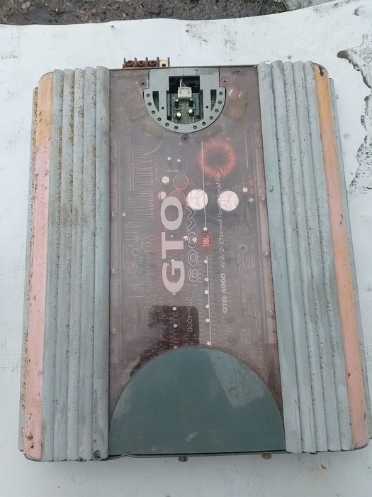 Wzmacniacz JBL GTO 4000 na części