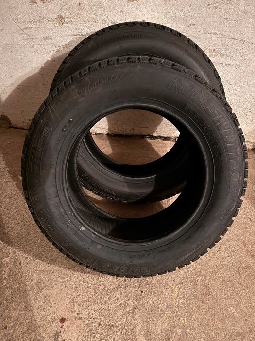 opony KORMORAN 195/65R15 jak NOWE!!! zimowe