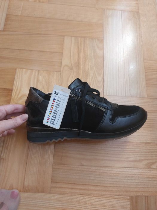 Buty damskie Lasocki rozm 39