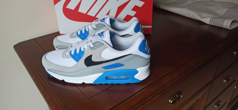 (r. 44) Nike Air Max 90 Pure Platinum Photo Blue FN6958 kolor 102