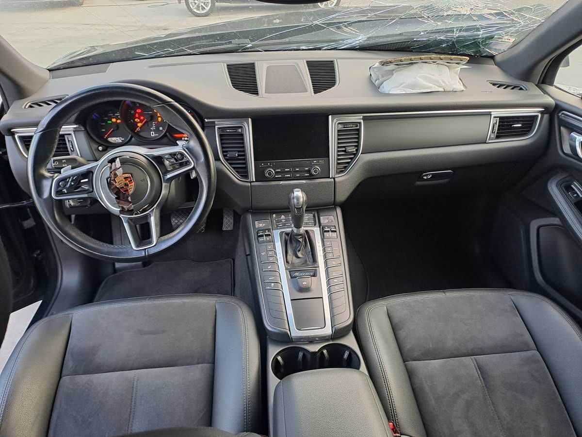 Porsche Macan 2.0, 2016