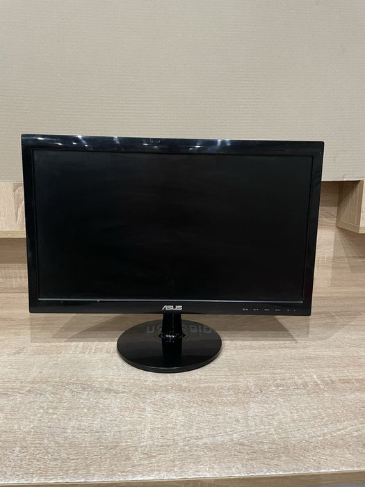 монітор LG, Acer , Asus, Samsung 19,5 дюймів