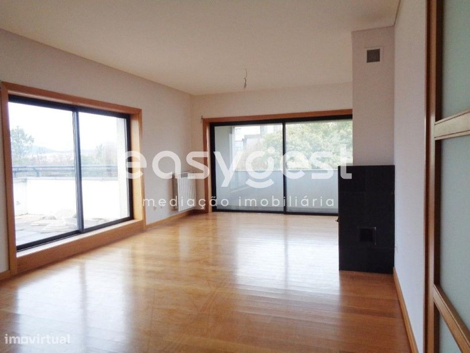 Apartamento T2 Duplex - Viseu