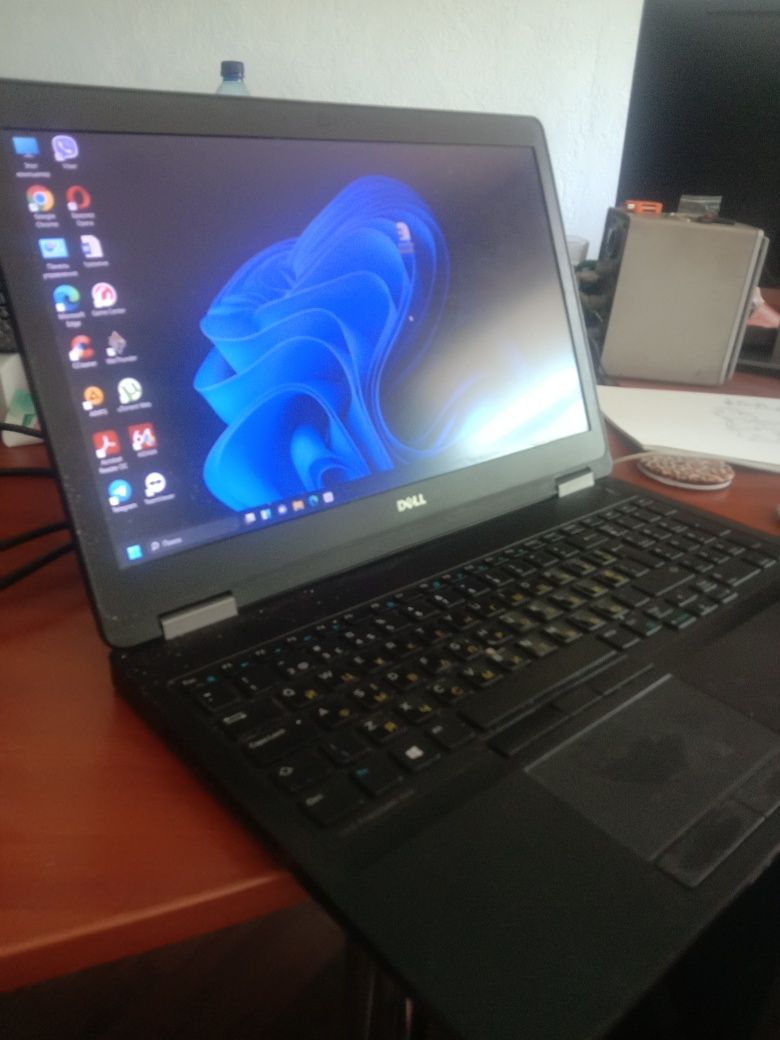 Ноутбук Dell 3510