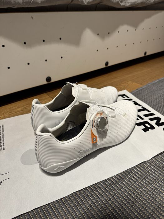 Nowe Buty Szosowe Santic r. 44