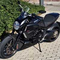 Ducati Diavel carbon