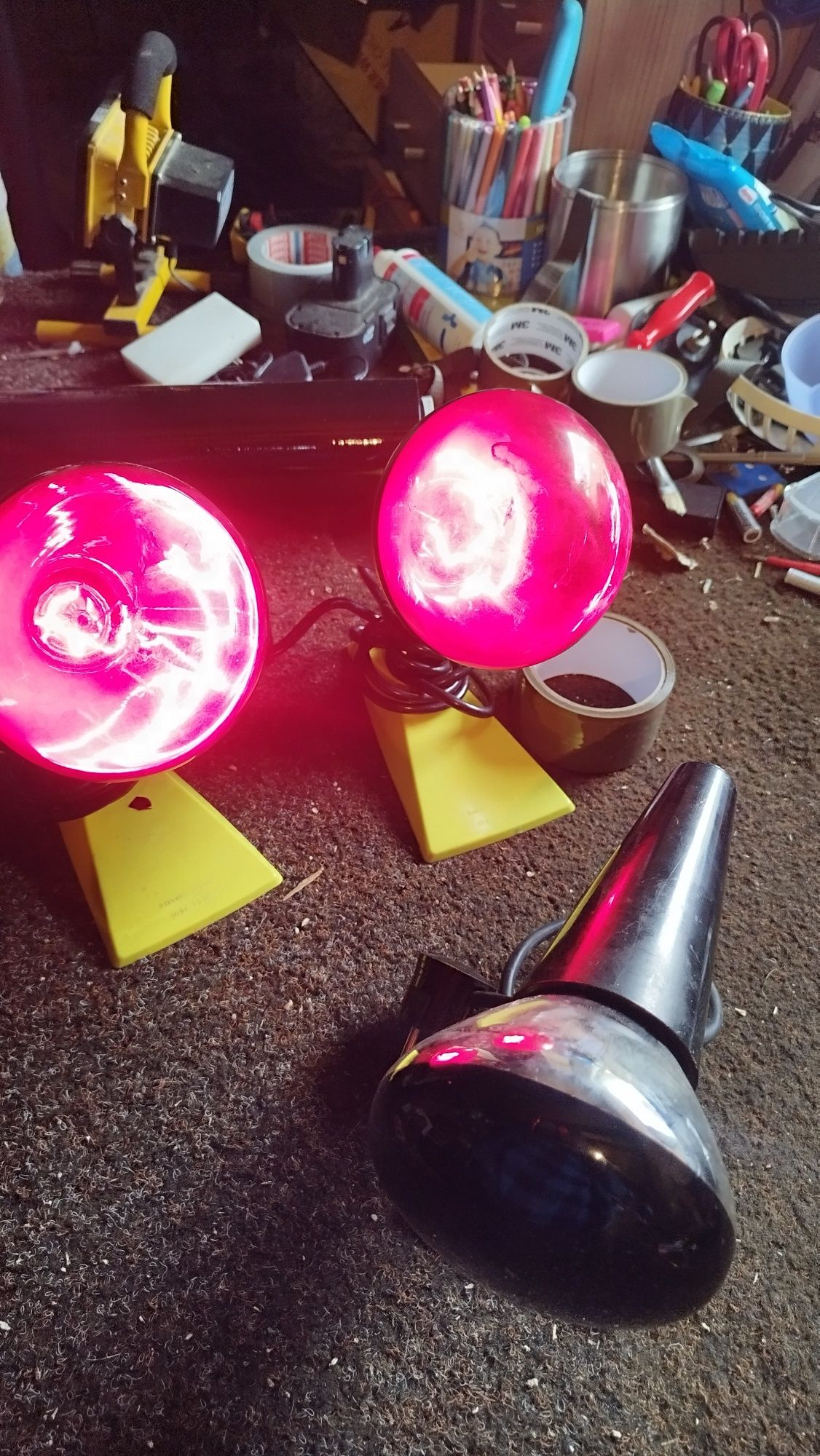 Lampa  ,lampy czerwone światło