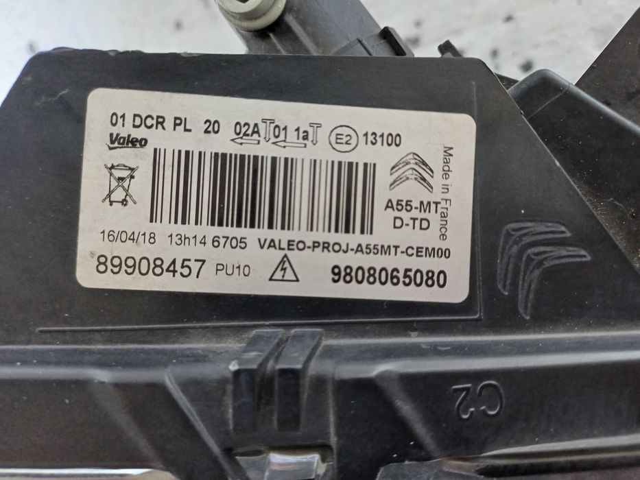 lampa prawa citroen ds3 lift xenon led model 9808.065.080