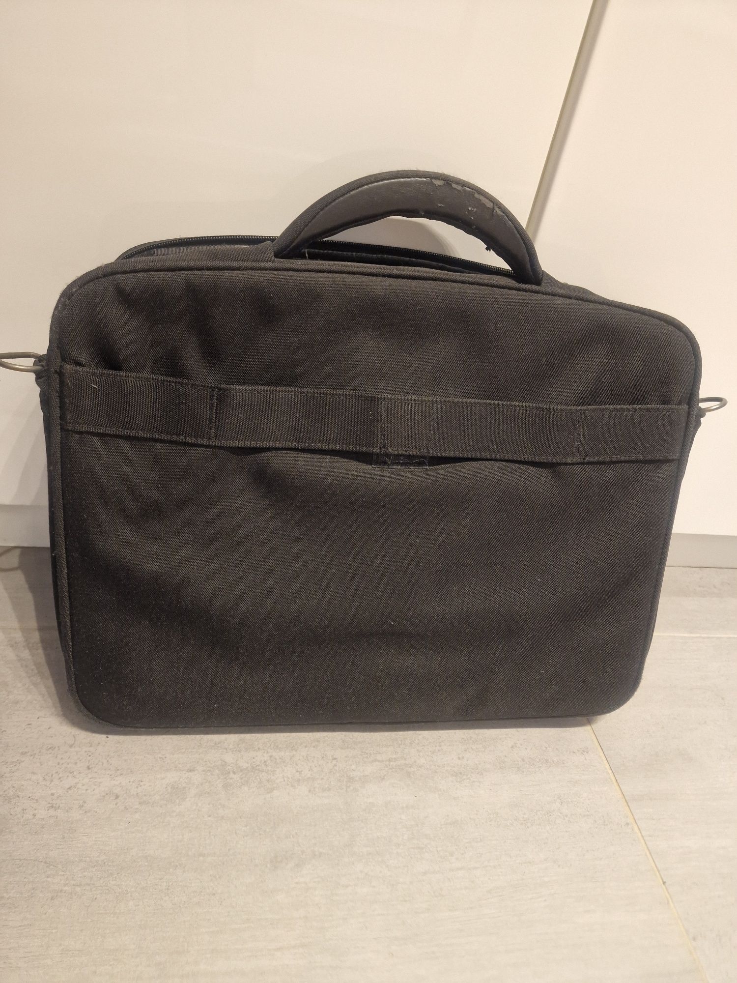 Torba na laptopa