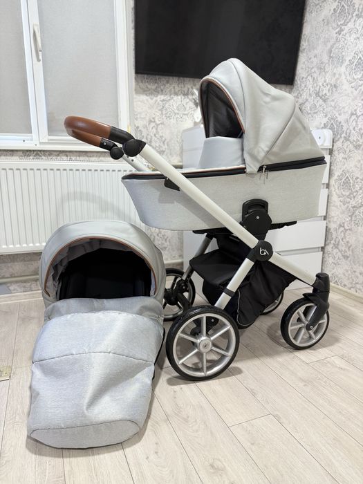 Коляска 2 в 1 Bexa