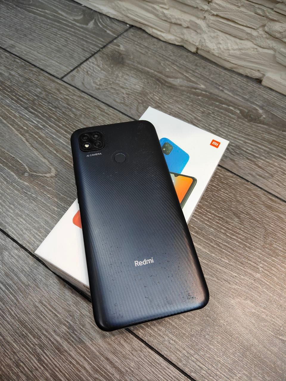 Продам телефон Xiaomi Redmi 9C NFC в хорошем состоянии