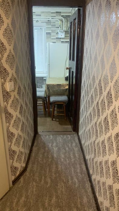 Здається подобово двокімнатна квартира в центрі м. Марганець