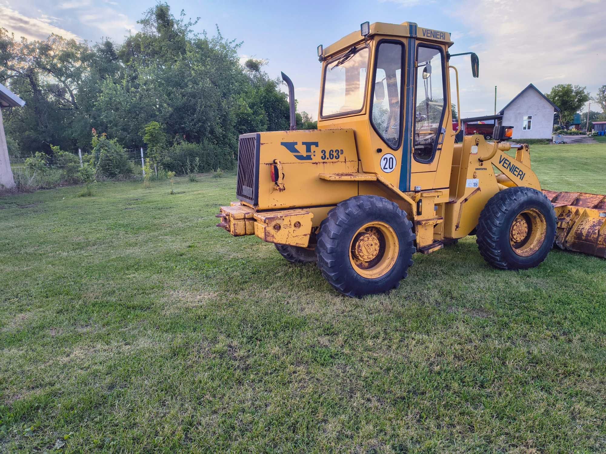 Ładowarka przegubowa VENIERI 3.63 SILNIK PERKINS TURBO  manitou,jcb