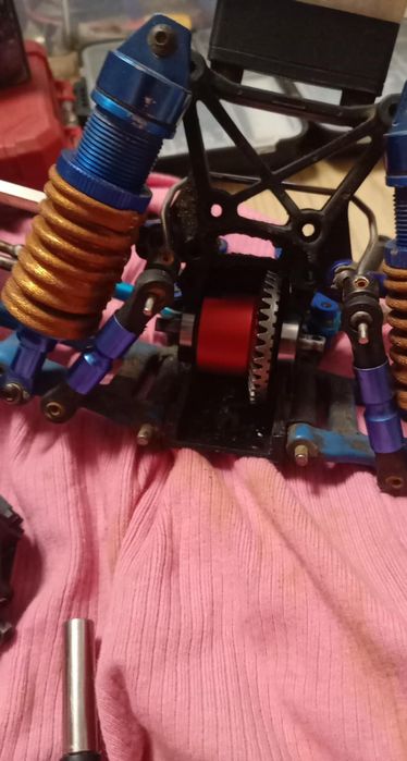 Traxxas slash AWD sporo zmian.