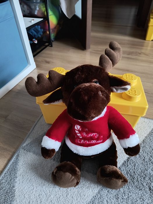 Maskotka renifer świąteczny