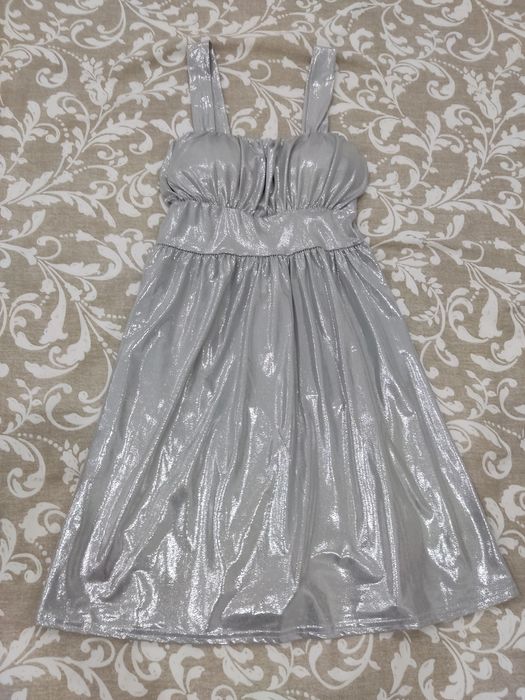 Vestido prateado