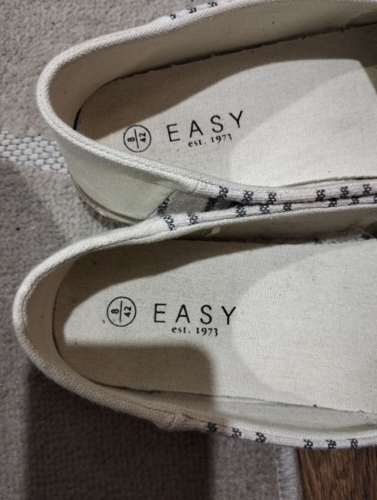 Продам  чоловічі  мокасини бренду  Easy