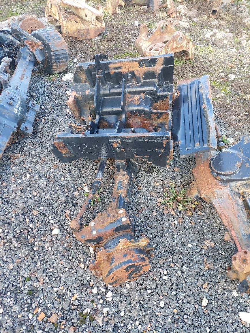 Przedni  most carraro  case 4220 czesci