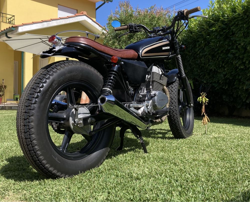 Honda CB 250 Bobber, Scrambler