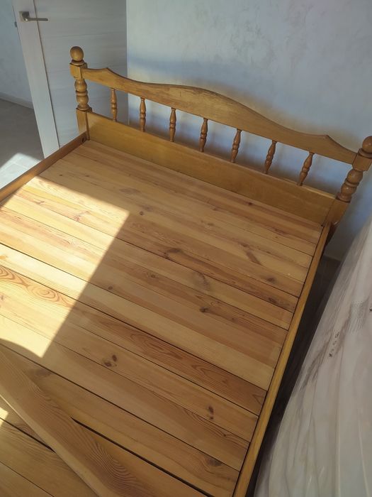 Ліжко дубове 190 на 160