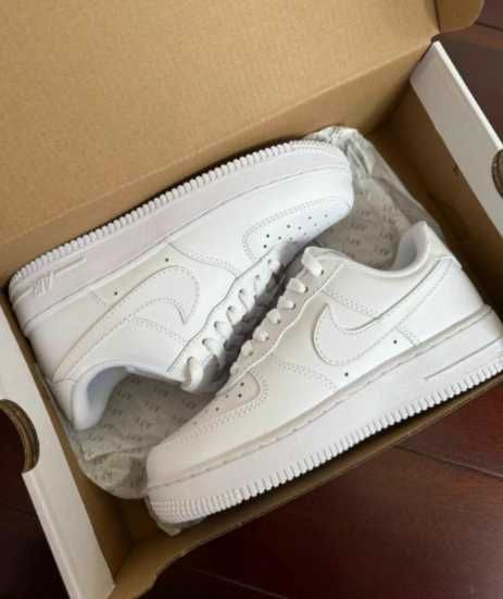 Nike Air Force 1 Low '07 White39