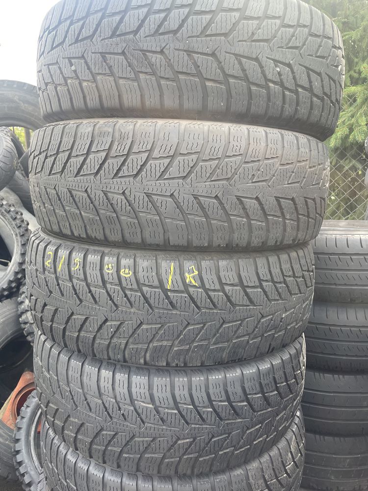 Шини 215 60 17c nokian