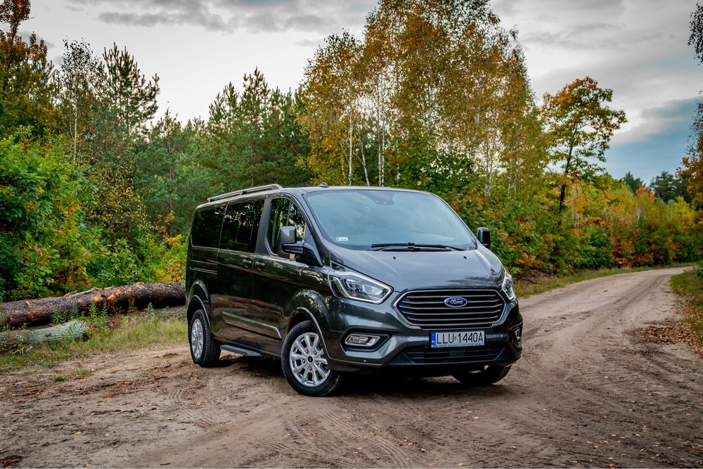 Wynajem do Wynajęcia Bus 9-osobowy Ford Tourneo Custom 2021r. AUTOMAT