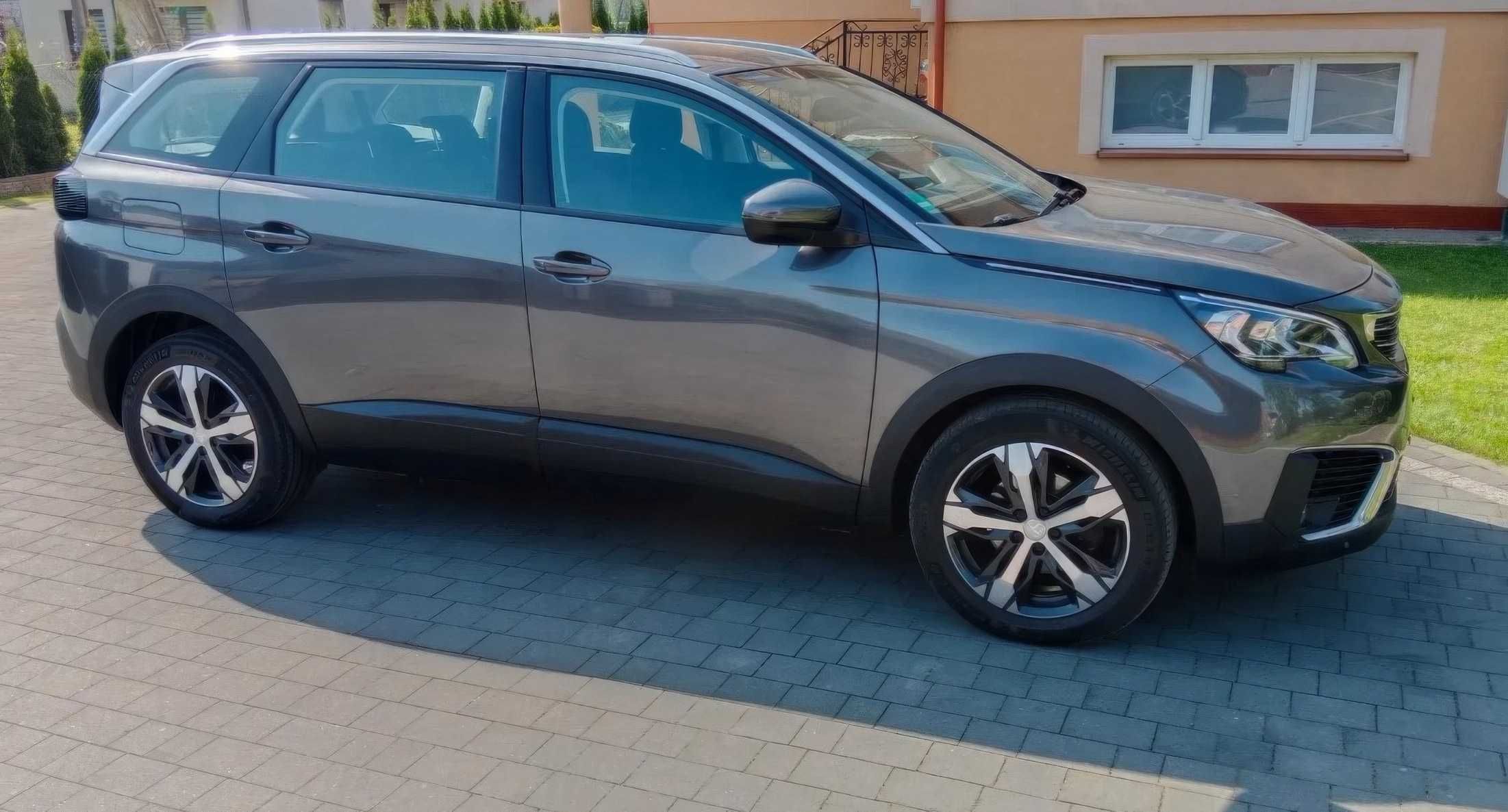 Peugeot 5008 2019