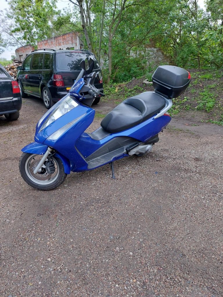 Skuter Honda pantheon 125