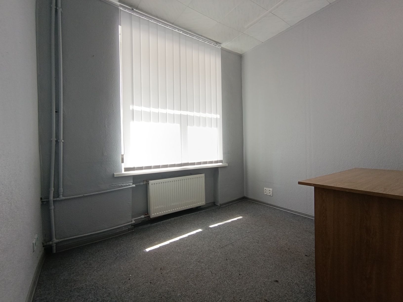 Без комісії | 1й поверх | 37 м² | Шулявка, Гарматна, Вацвала Гавела