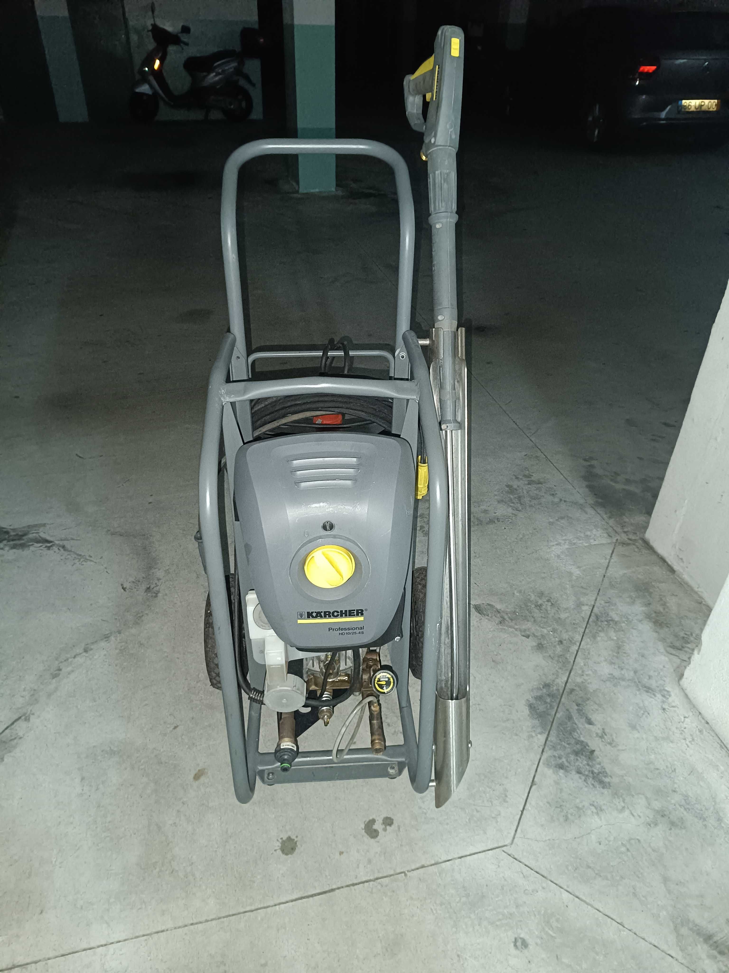 karcher profissional hd 10/25 Cage