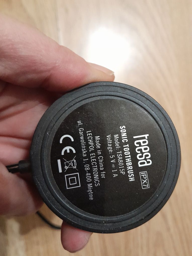 Ładowarka do szczoteczki Tessa