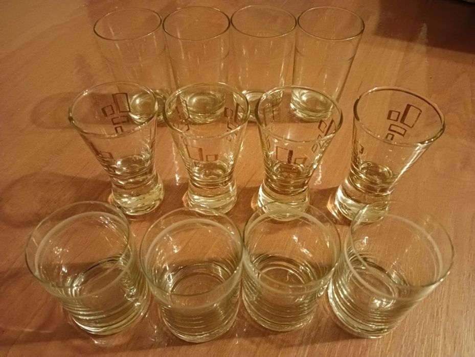 Kieliszki 12 sztuk cena za wszystkie