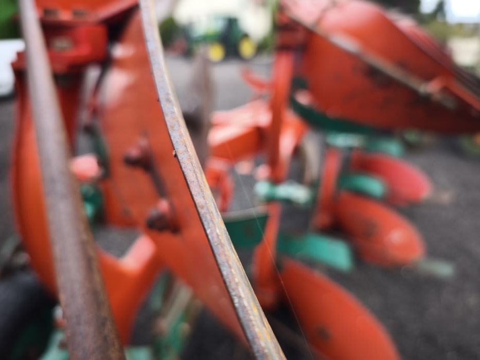 Kverneland Eg 100 Vario Pług 4 skibowy