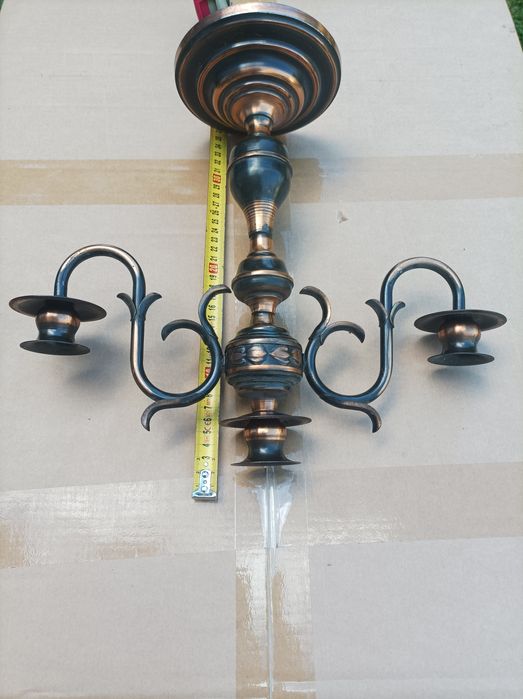 Świecznik miedziany.