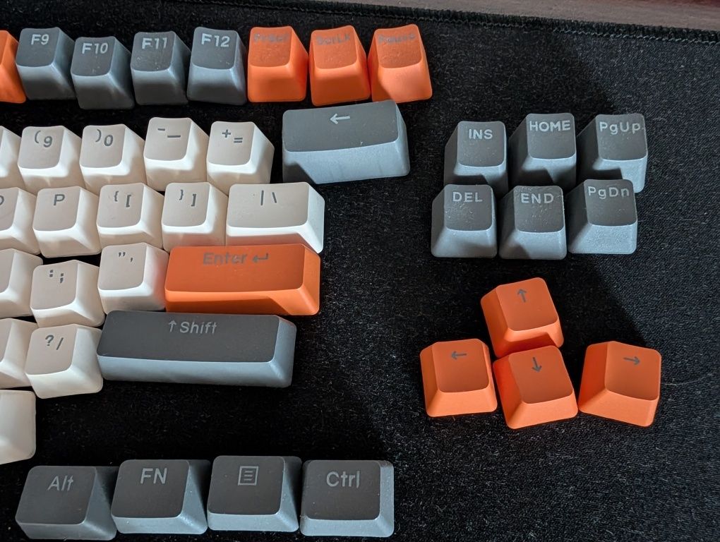 Keycaps/Keycapy do klawiatury - OEM, PBT, doubleshot, prześwitujące