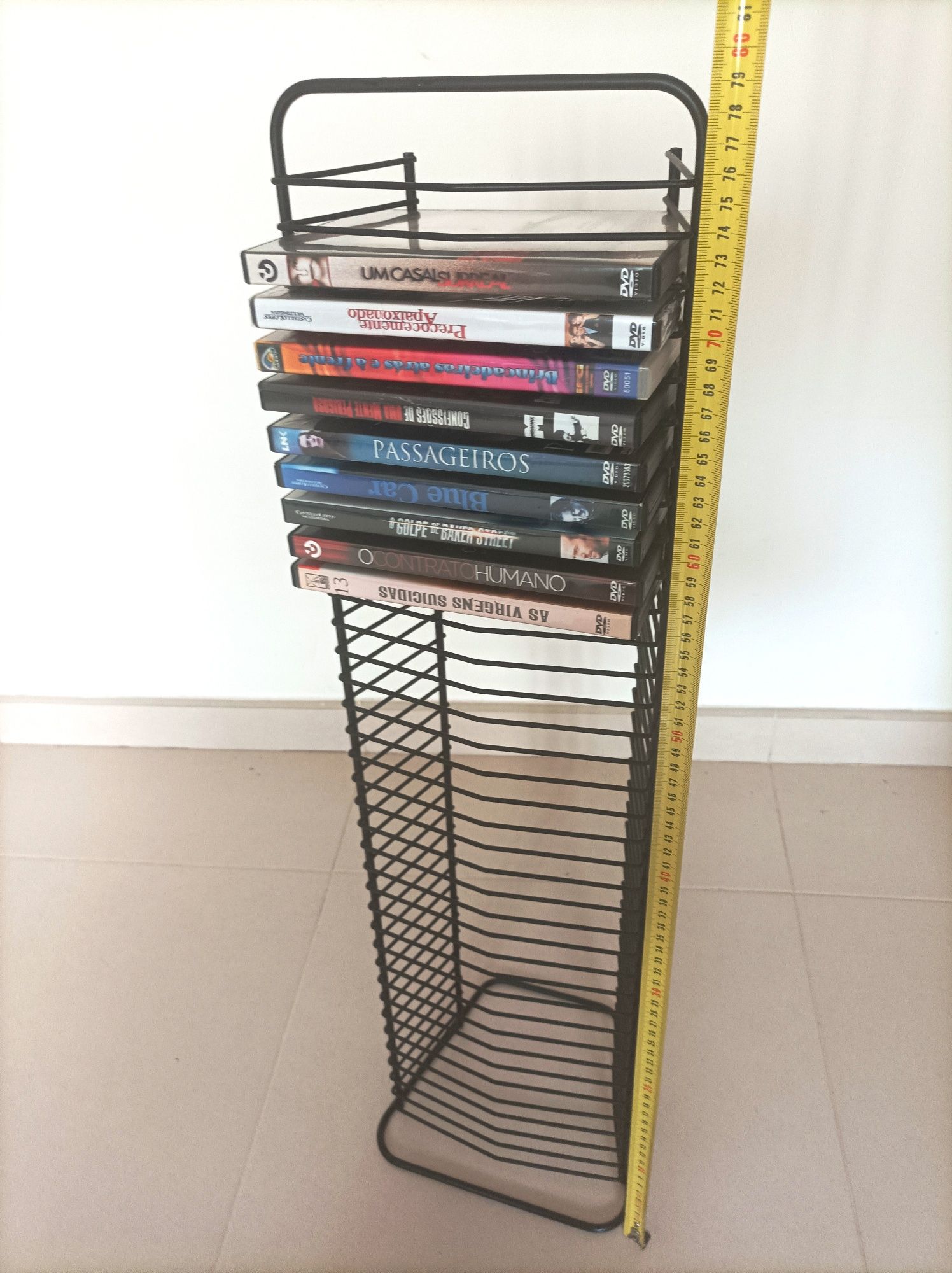 Base Metálica / Torre porta DVDs (36 DVDs)