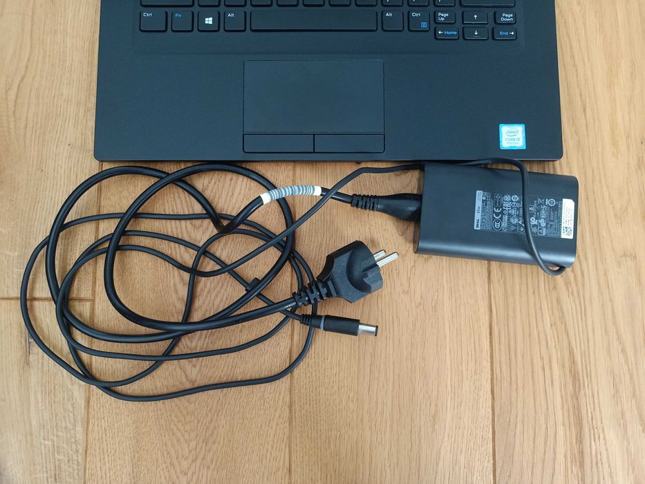 Laptop Dell Latitude 7490 14 " Intel Core i5 8 GB / 256 GB czarny