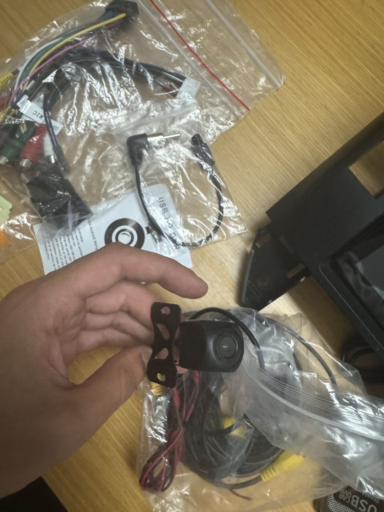 Rádio Android QLED + 2 Câmaras + Microfone