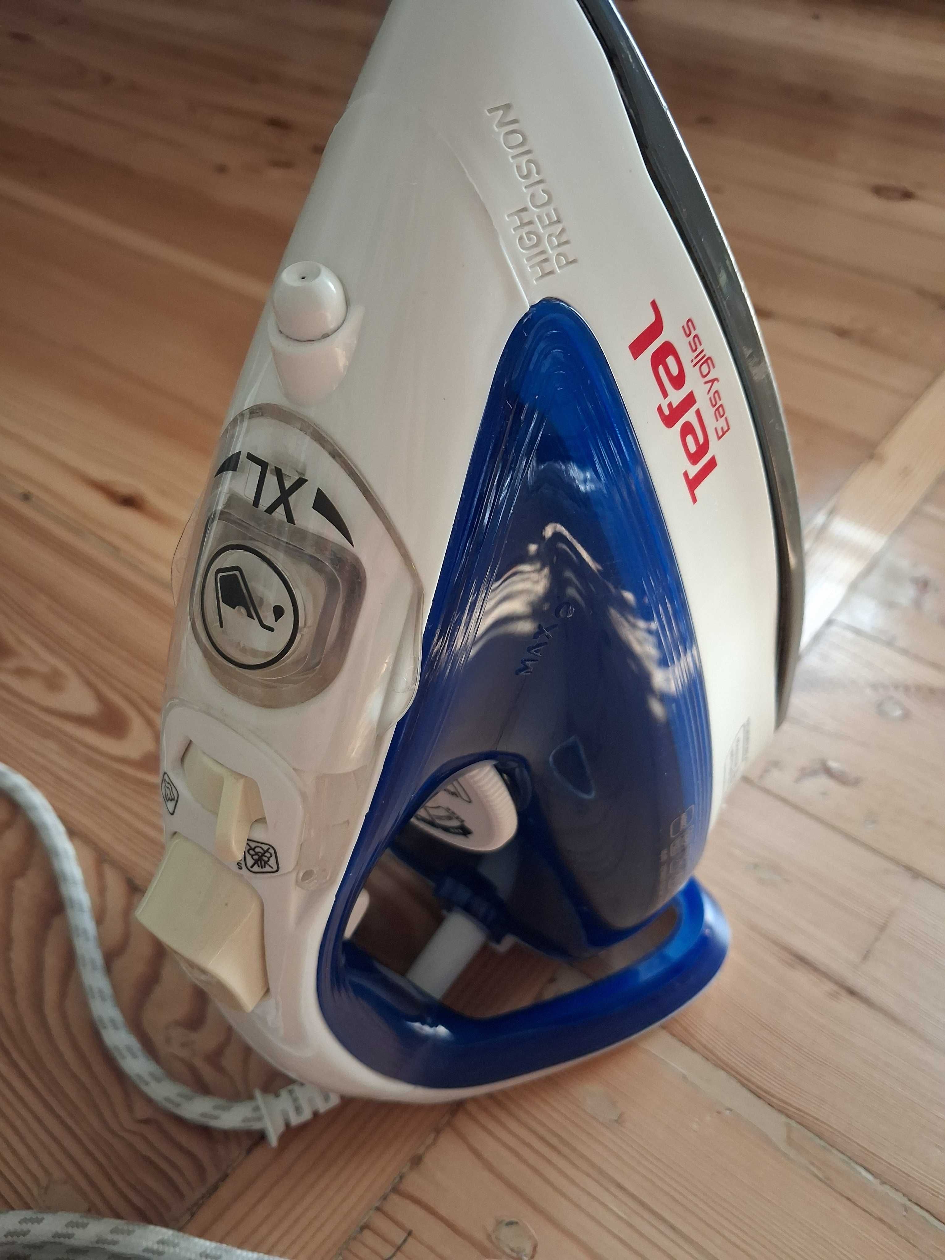 Утюг Tefal,BRAUH.