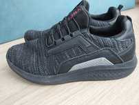 Buty sportowe  VNCE  roz.  40.