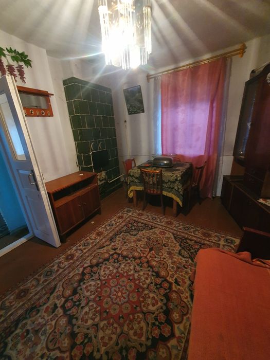 Приватний будинок на Довжку,10 соток землі