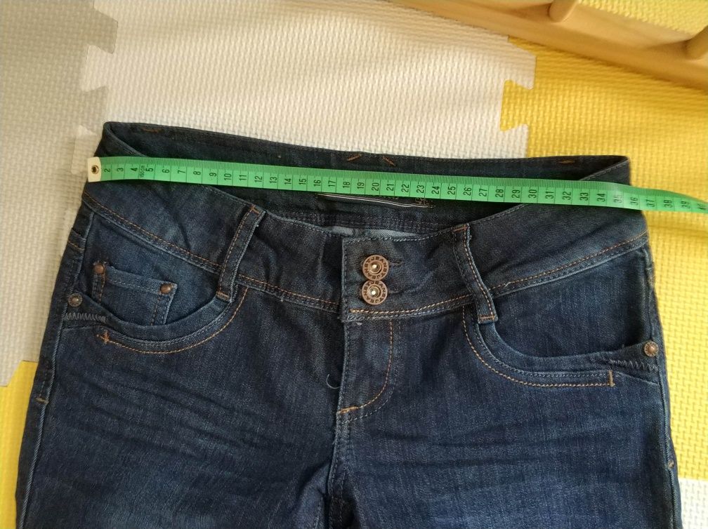 Spodnie jeans, Dromedar, rozmiar 27